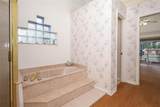 1546 Royal Circle - Photo 15