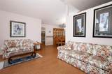 1546 Royal Circle - Photo 7