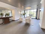 2400 Presidential Way - Photo 44