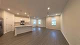 550 Orient Avenue - Photo 5
