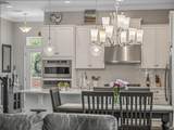 1034 Huntspoint Street - Photo 10
