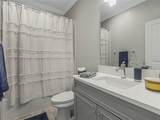 1034 Huntspoint Street - Photo 22