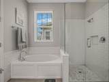 1034 Huntspoint Street - Photo 29