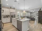 1034 Huntspoint Street - Photo 9