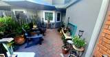 525 Oak Terrace - Photo 2