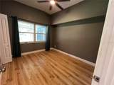 3300 Fern Creek Avenue - Photo 15