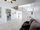 2460 The Oaks Boulevard - Photo 15