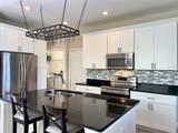 516 Lake Shore Parkway - Photo 6