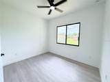 1177 Petronia Street - Photo 29