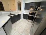 6685 Queens Borough Avenue - Photo 4