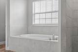 18704 Northcliff Street - Photo 25