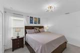 5253 Royal Point Avenue - Photo 20