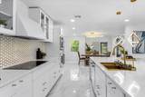 305 Sweetwater Club Circle - Photo 15
