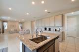 520 Aviana St - Photo 4