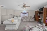 221 Belgian Way - Photo 15