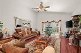 221 Belgian Way - Photo 4
