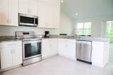 1266 East Parkway - Photo 31
