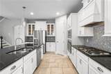 7930 Summerlake Pointe Boulevard - Photo 11