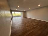 314 Spring Lakes Boulevard - Photo 4