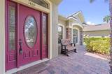 1460 Prairie Oaks Drive - Photo 4