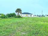  809 NW 29TH AVE - Photo 3