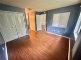 2549 Oak Avenue - Photo 9