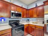 2530 The Oaks Boulevard - Photo 16