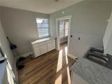 713 Davis Street - Photo 9