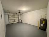 6320 Windsor Lake Circle - Photo 17