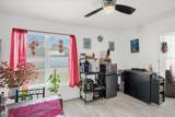 812 E. Flag Lane - Photo 14