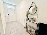 517 Lacroix Avenue - Photo 3