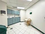 7800 Kingspointe Parkway - Photo 9