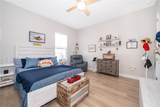 16033 Volterra Point - Photo 10