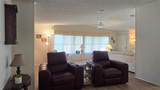 927 Yew Street - Photo 10