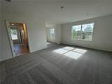 2000 Beevalley Way - Photo 7
