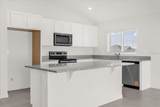 316 Sunbrook Drive - Photo 3