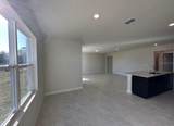 5322 Royal Point Avenue - Photo 10
