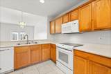 909 Waterside Ln - Photo 10