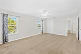 1015 Seneca Falls Drive - Photo 11