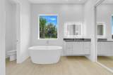 3036 Kensington Avenue - Photo 28