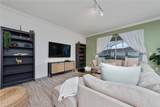 9123 Sommerset Hills Drive - Photo 14