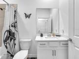 7961 Lakes Edge Lane - Photo 18