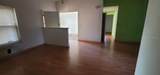 20733 Melville Street - Photo 17