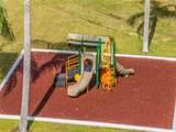 1105 Seasons Boulevard - Photo 27