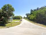 2733 Tawny Drive - Photo 2