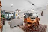 915 Braewood Drive - Photo 3