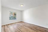 5606 Blue Shadows Court - Photo 19