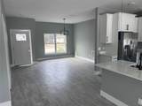509 Duss Street - Photo 3