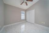 10201 Vista Cove Lane - Photo 15