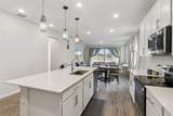 654 Heritage Square Drive - Photo 11